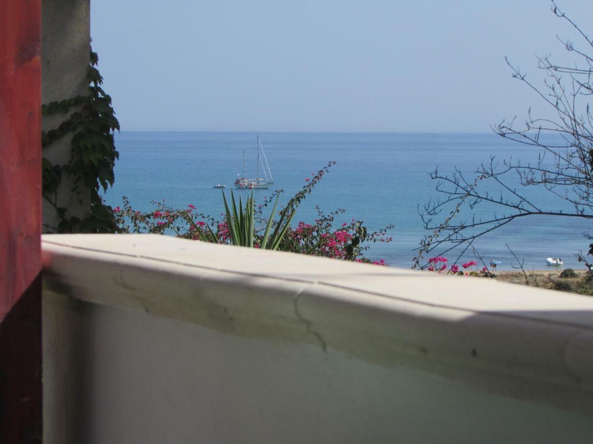 Villa Majata Realmonte Luaran gambar
